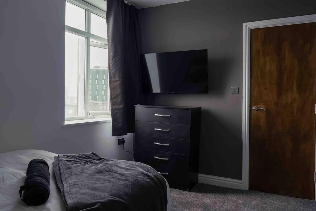 Stunning Two Bed City Centre Apartment Leeds  Exterior foto